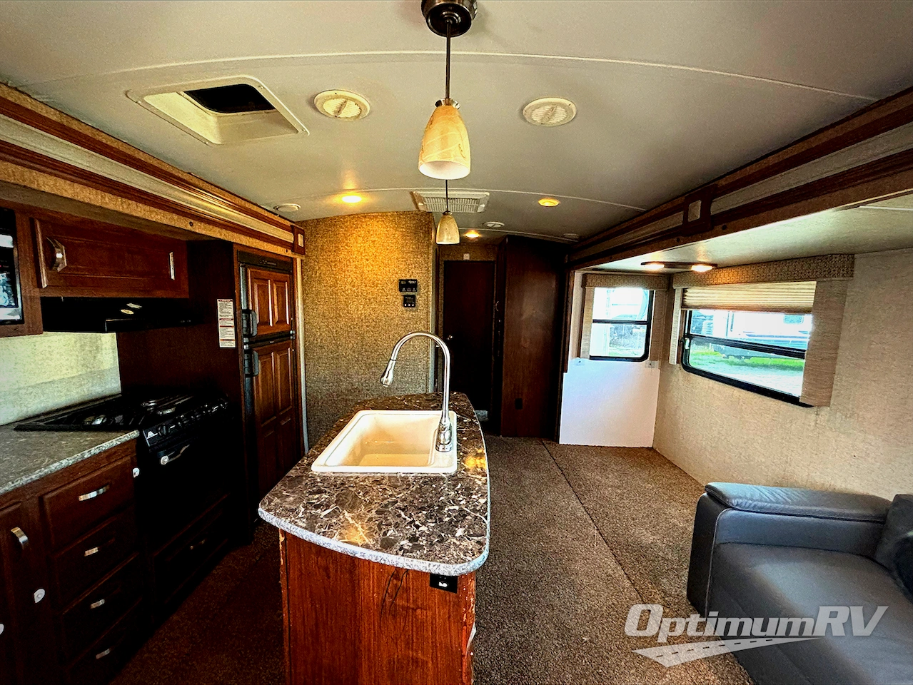 2015 Keystone Laredo 320TG Photo 4