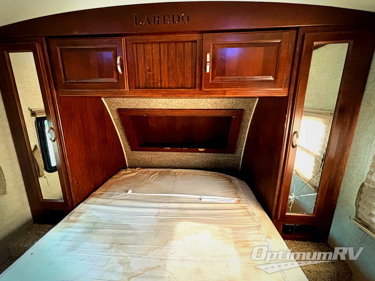 2015 Keystone Laredo 320TG Photo 11