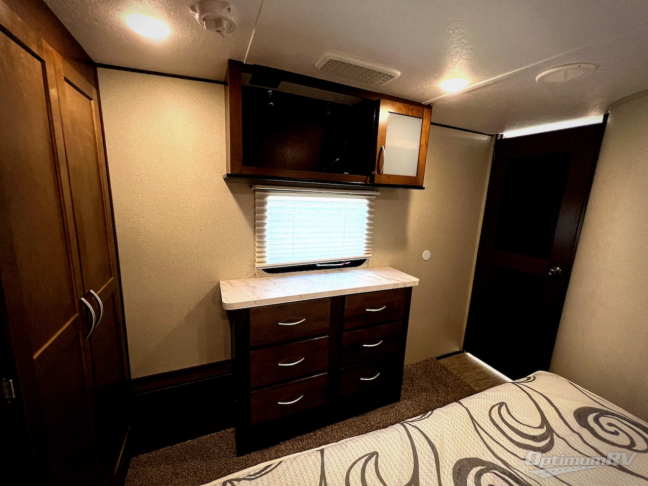 2018 Prime Time Crusader 340RST Photo 25