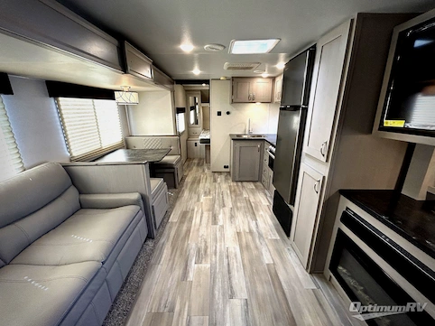 2023 Prime Time Tracer 28BHS RV Photo 2