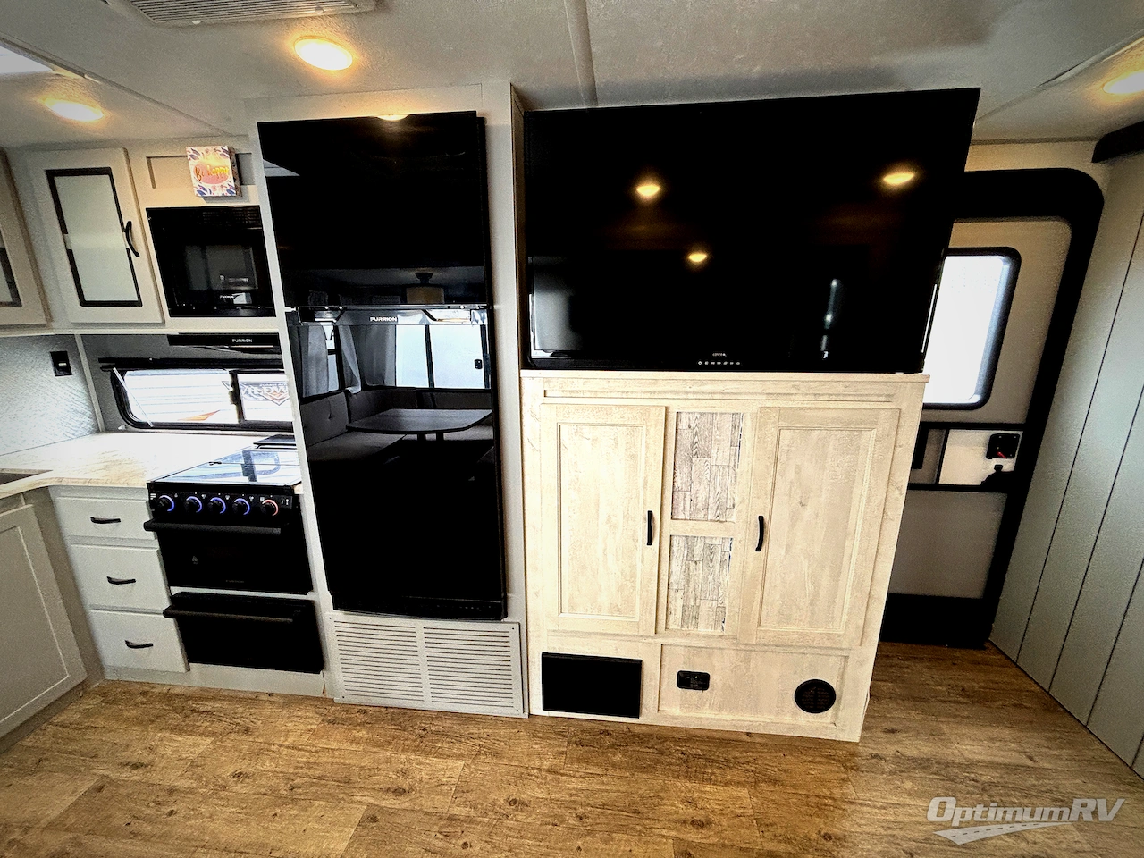 2022 Forest River Vibe 28BH Photo 10