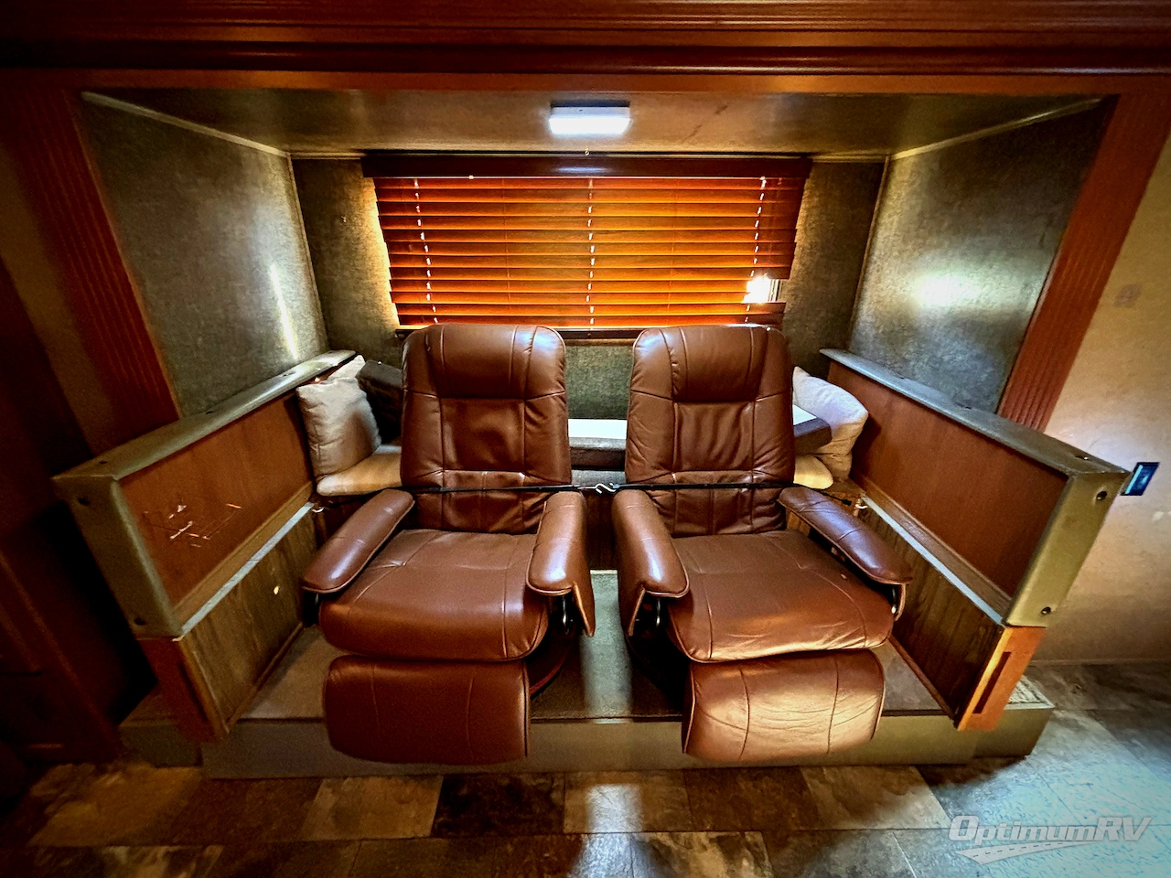 2014 Forest River Cherokee Grey Wolf 23DBH Photo 10