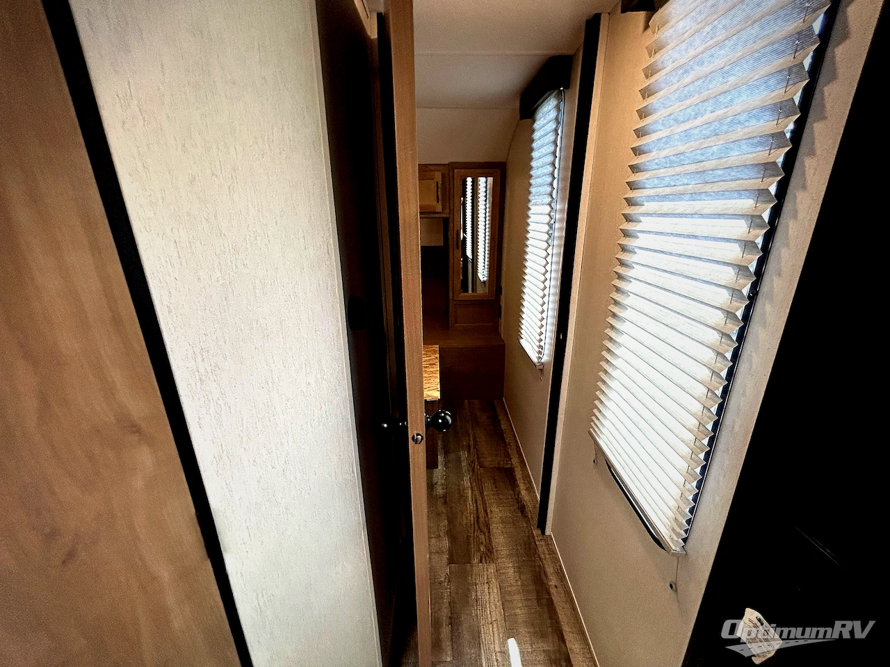 2023 Forest River Cherokee Grey Wolf 22RR Photo 7