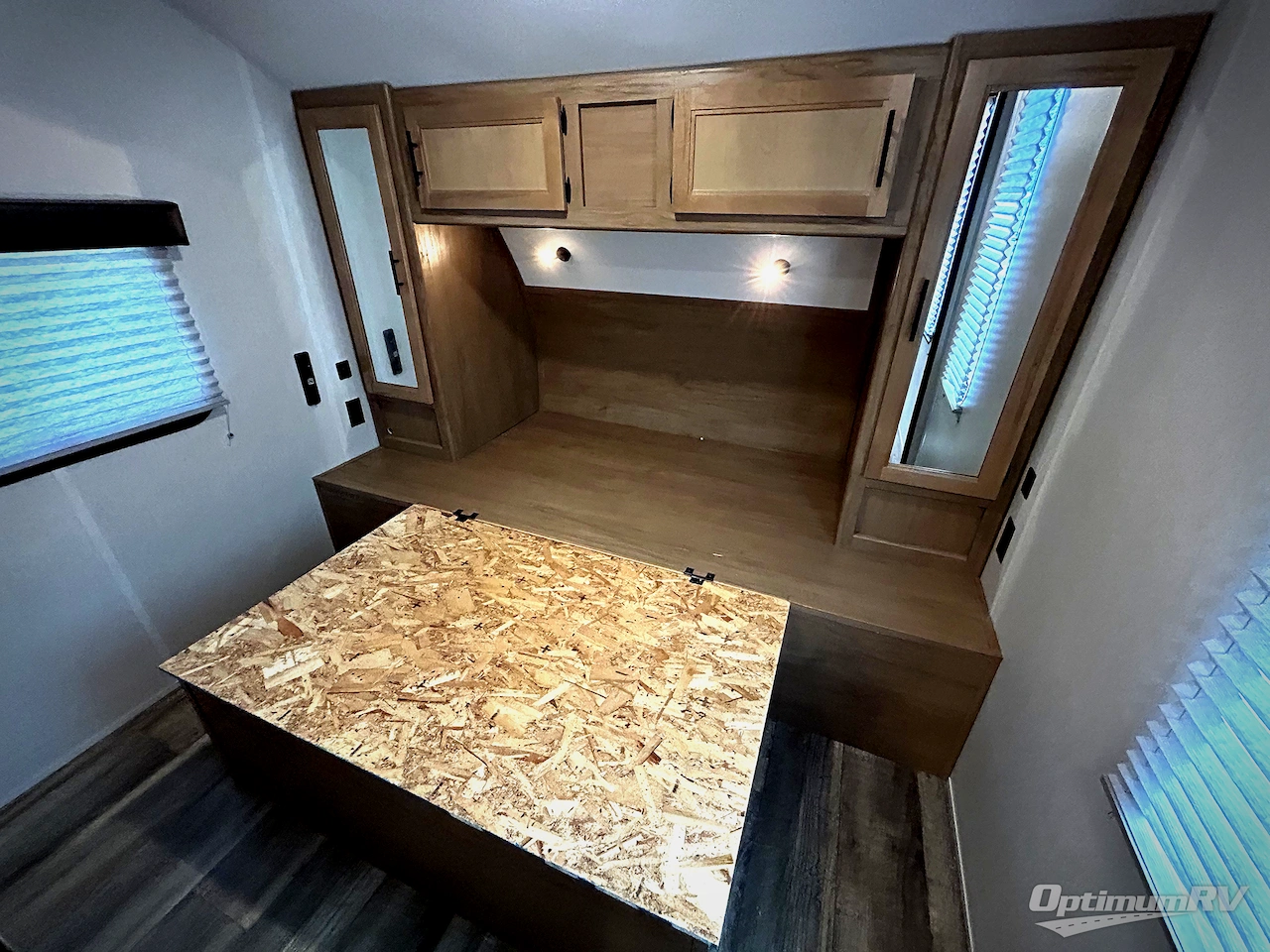 2023 Forest River Cherokee Grey Wolf 22RR Photo 8