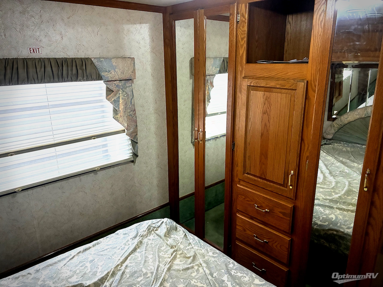 1995 Newmar Kountry Star 3750 Photo 13