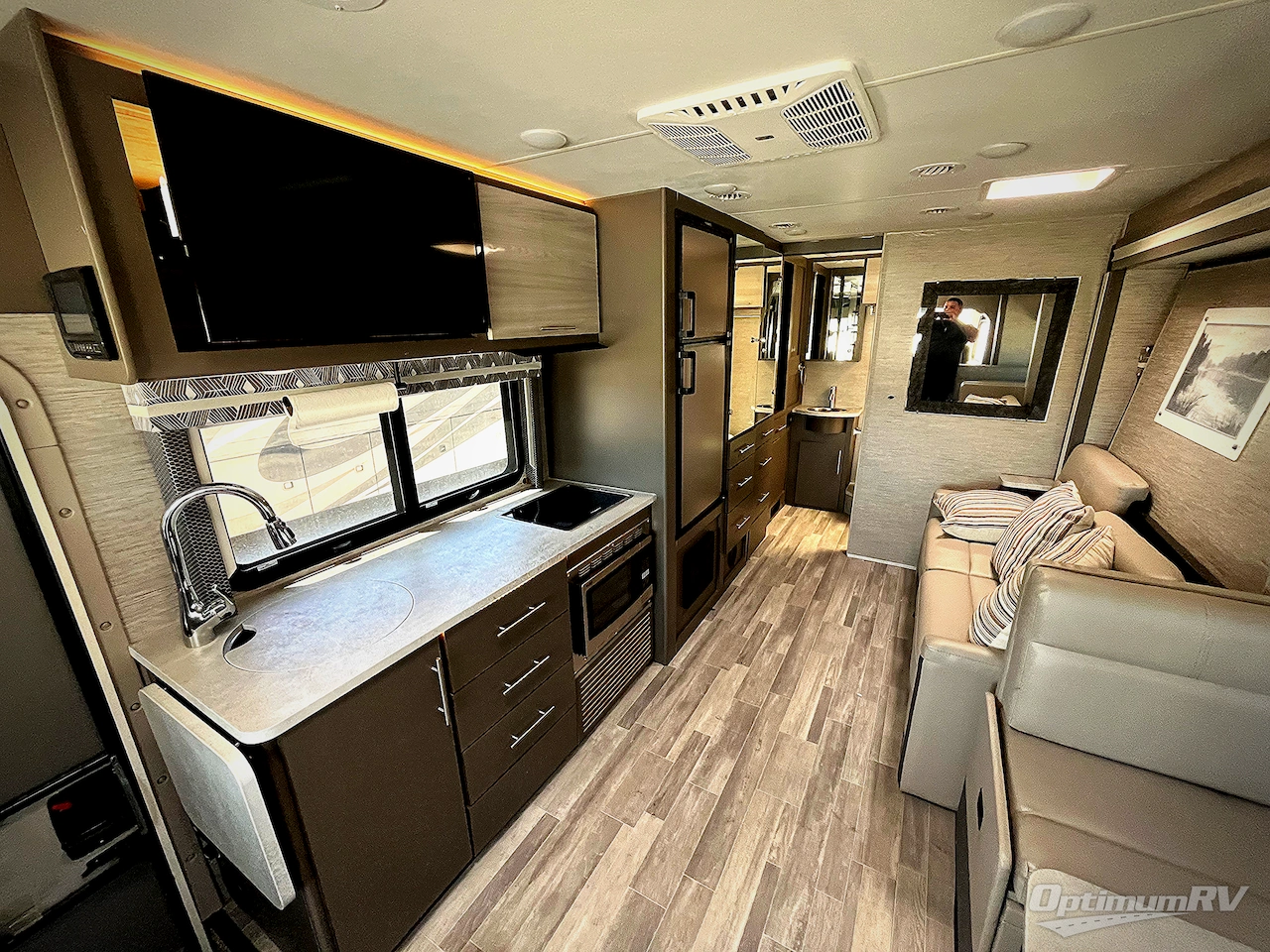 2022 Thor Axis 24.4 Photo 8