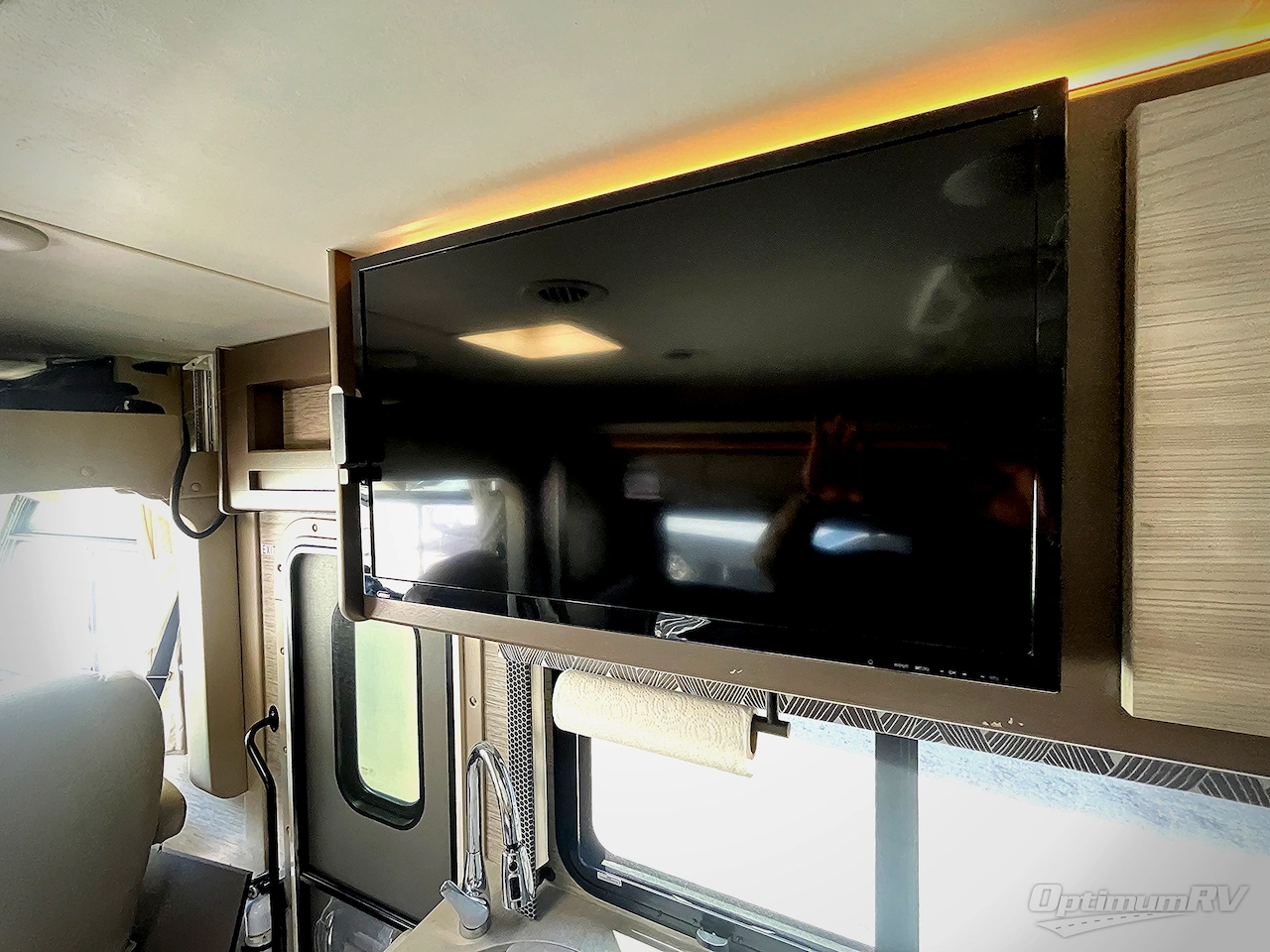 2022 Thor Axis 24.4 Photo 10