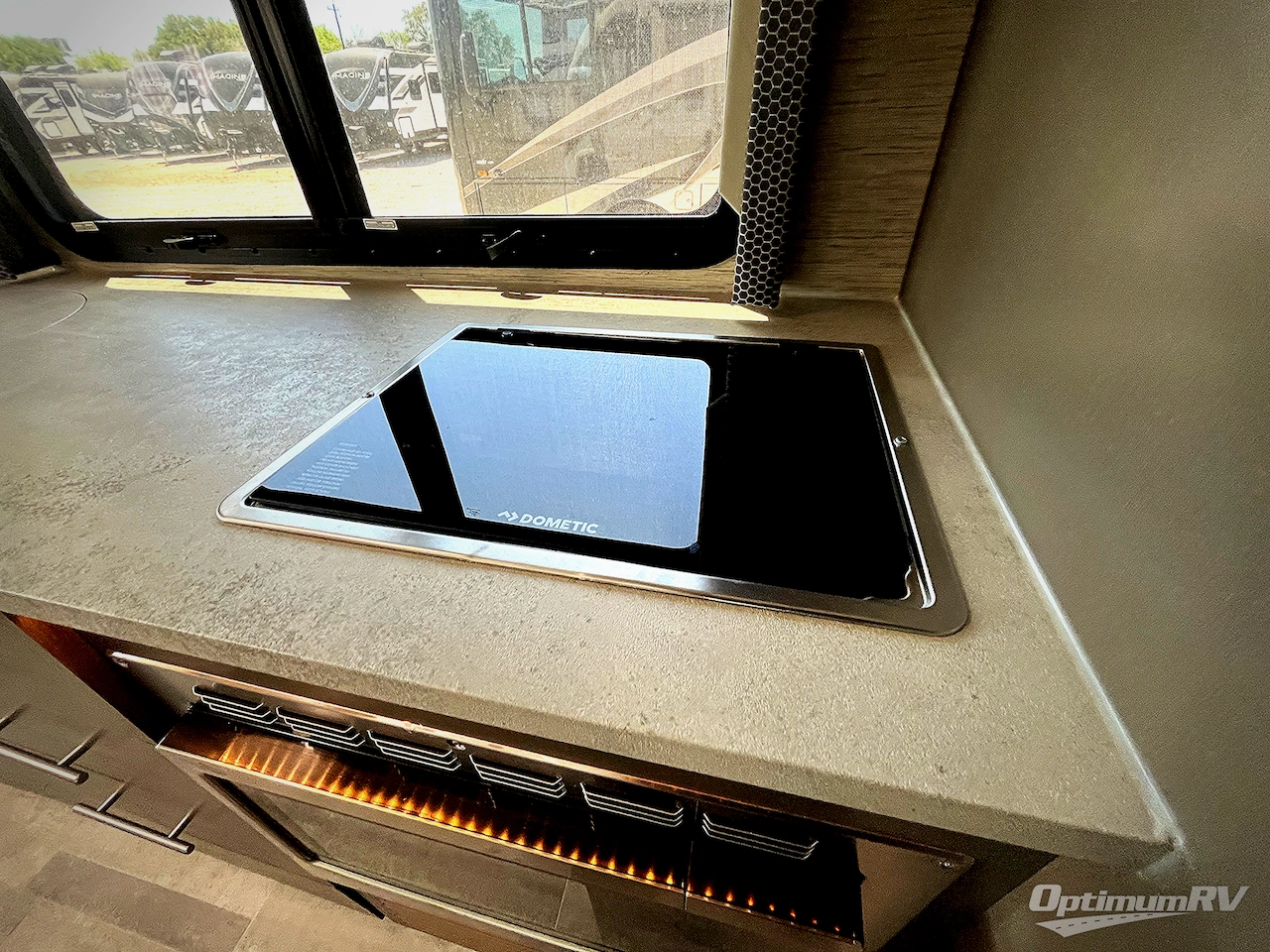 2022 Thor Axis 24.4 Photo 13