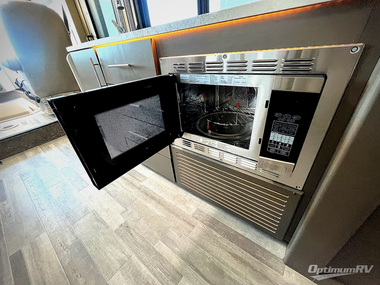 2022 Thor Axis 24.4 Photo 16