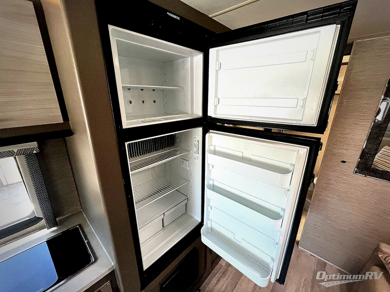 2022 Thor Axis 24.4 Photo 18