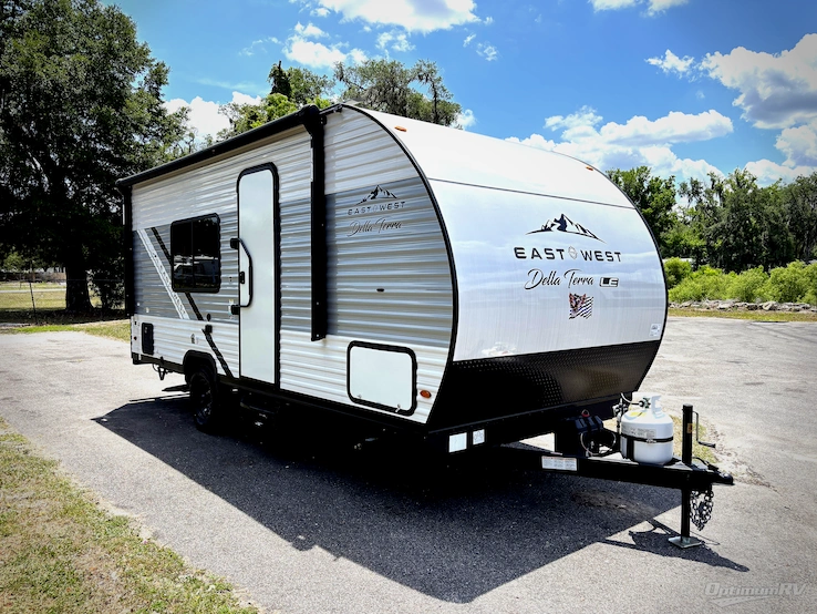 2025 East To West Della Terra LE 160RBSLE RV Photo 1