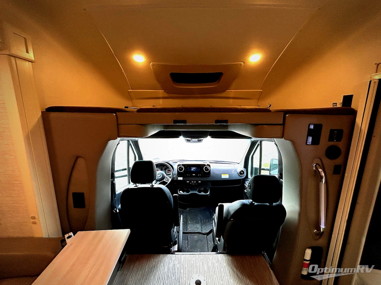 2022 Tiffin Wayfarer 25 RW Photo 10