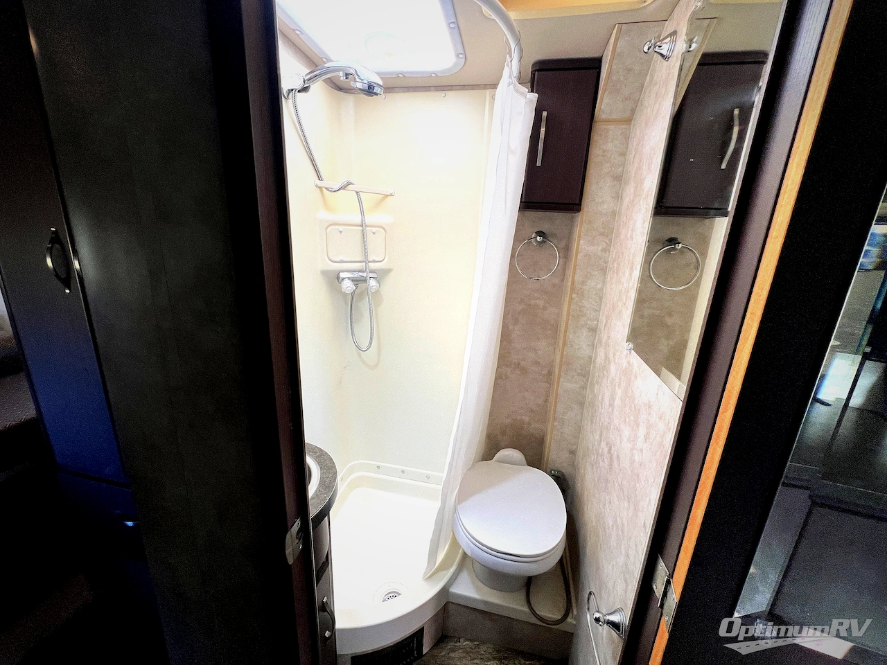 2012 Winnebago View Profile 24G Photo 16