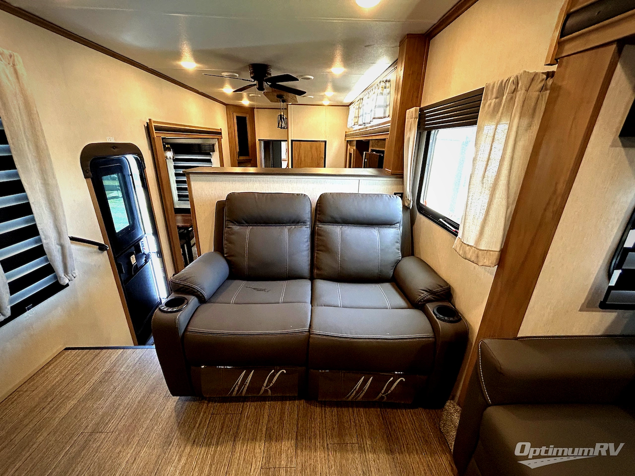 2023 Forest River Sabre 37FLH Photo 10