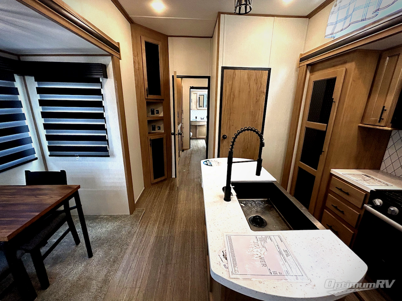 2023 Forest River Sabre 37FLH Photo 3