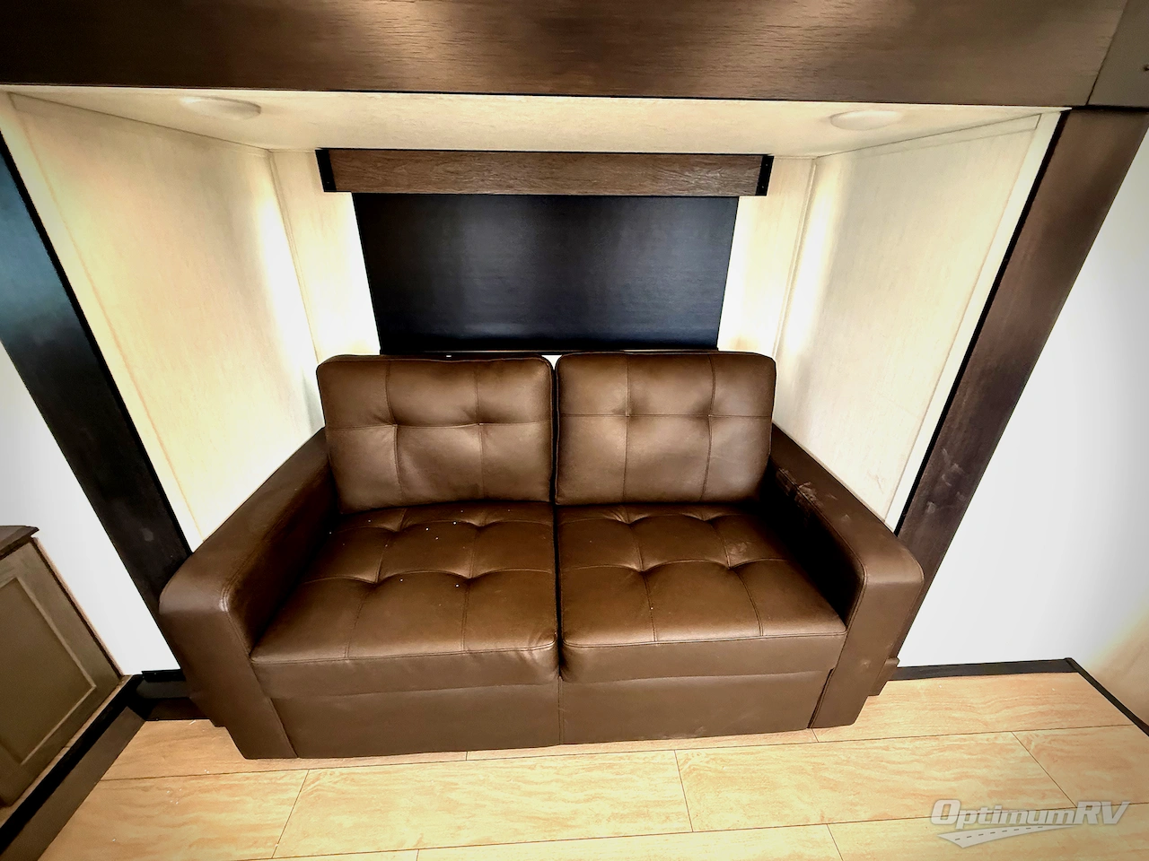 2026 Forest River Cherokee Arctic Wolf 3950SUITE Photo 14