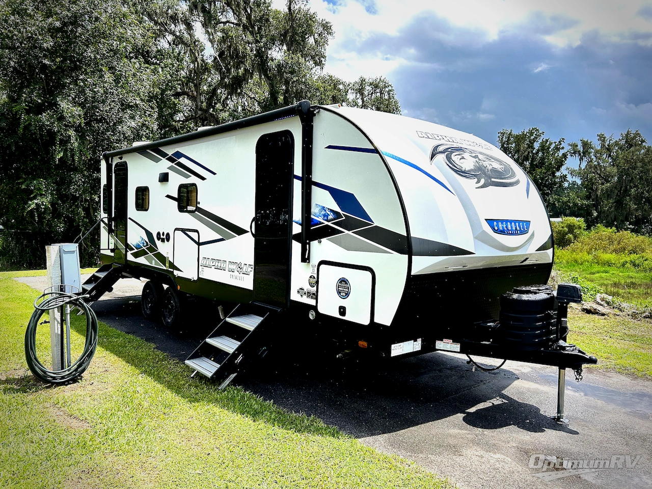 2024 Forest River Cherokee Alpha Wolf 2500RL-L Photo 1