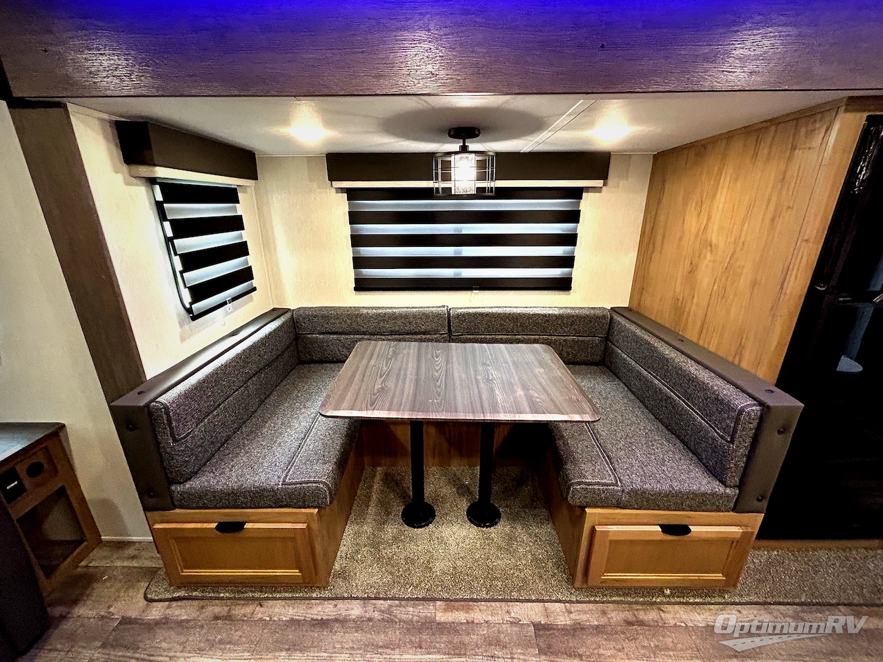 2024 Forest River Cherokee Alpha Wolf 2500RL-L Photo 13