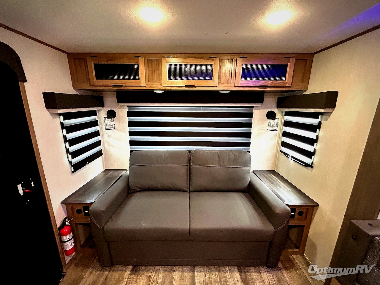 2024 Forest River Cherokee Alpha Wolf 2500RL-L Photo 15