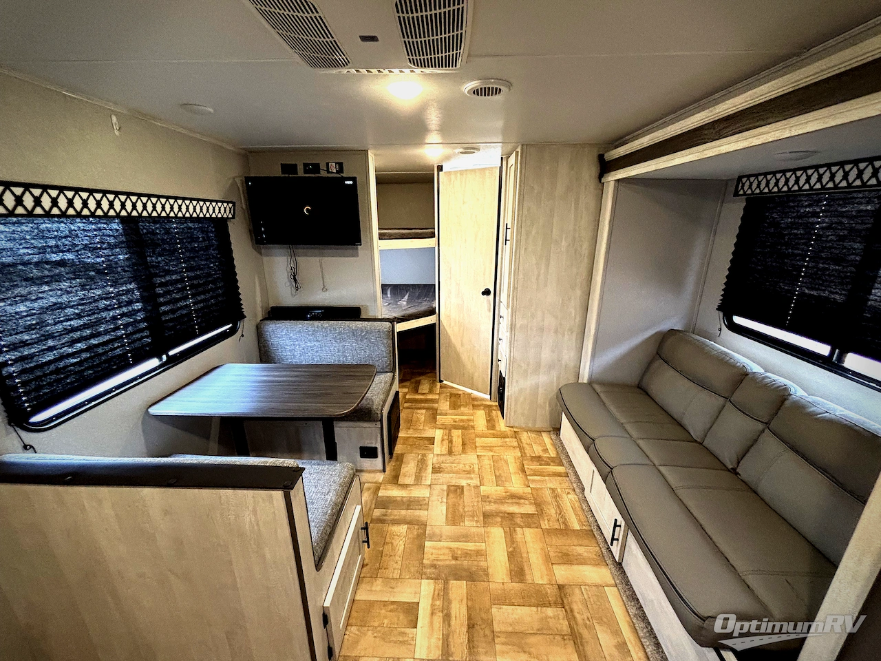 2022 Shasta Shasta 25RS Photo 5