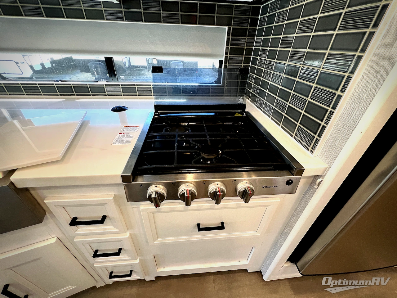 2023 Coachmen Encore 355DS Photo 15