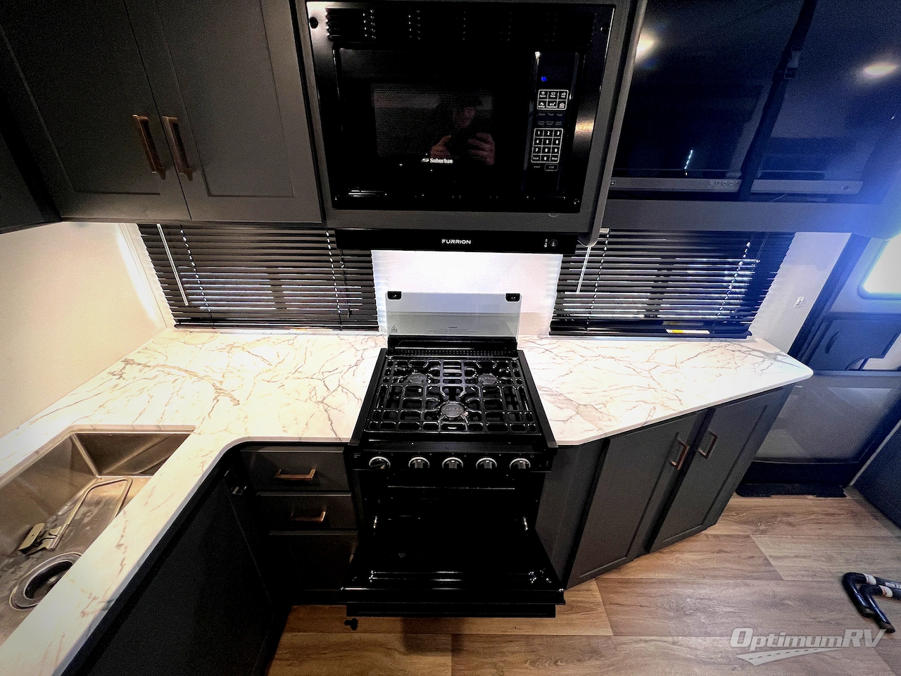 2024 Keystone Bullet Crossfire Double Axle 2530RD Photo 8