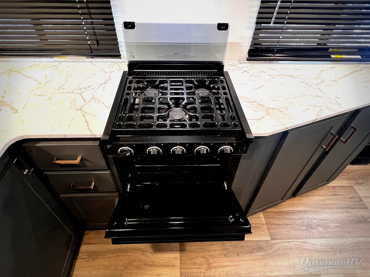 2024 Keystone Bullet Crossfire Double Axle 2530RD Photo 9