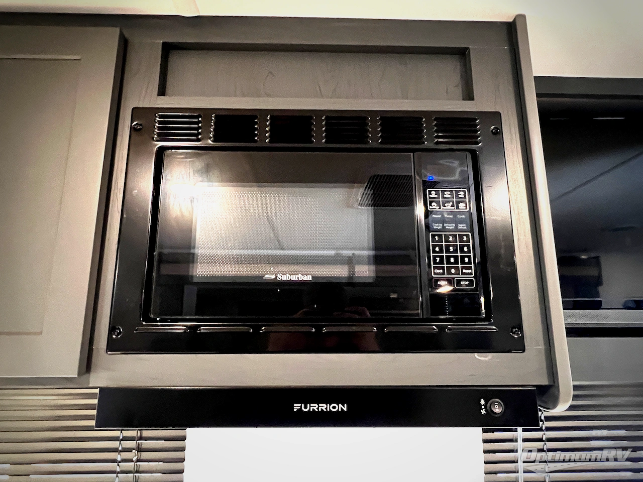 2024 Keystone Bullet Crossfire Double Axle 2530RD Photo 10