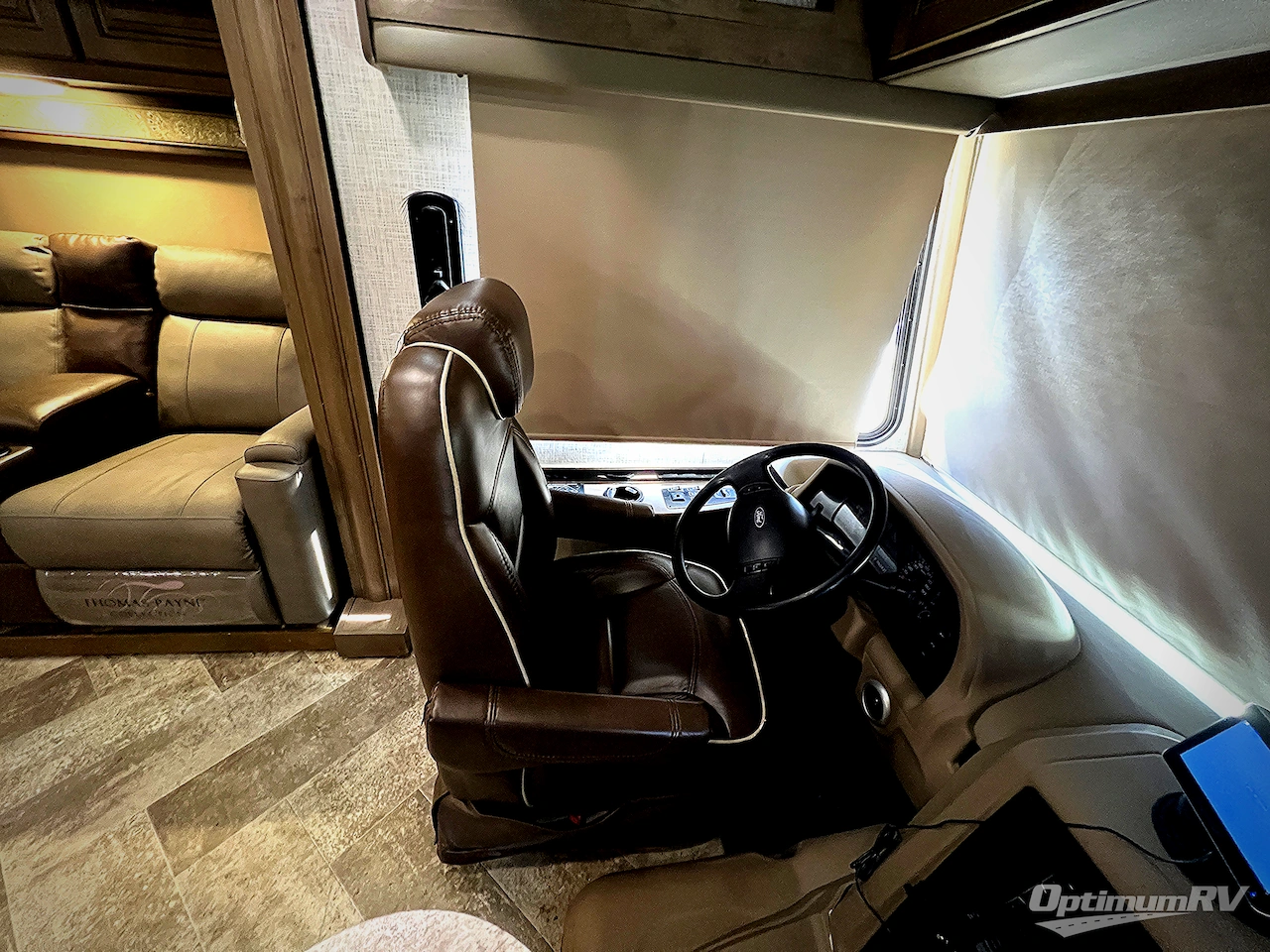 2019 Forest River Georgetown 5 Series 36B5 Photo 9