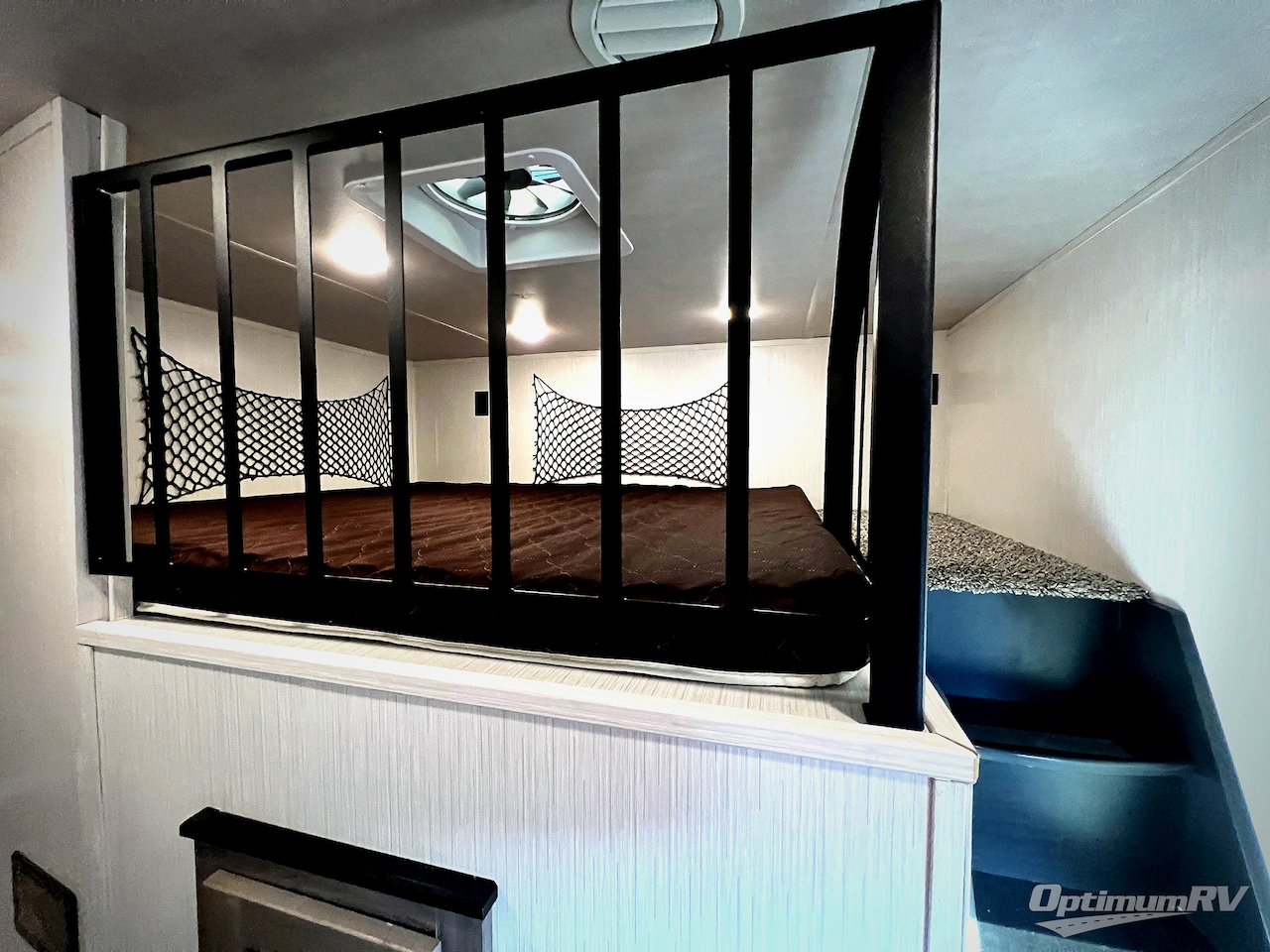 2021 Forest River Cedar Creek 377BH Photo 19