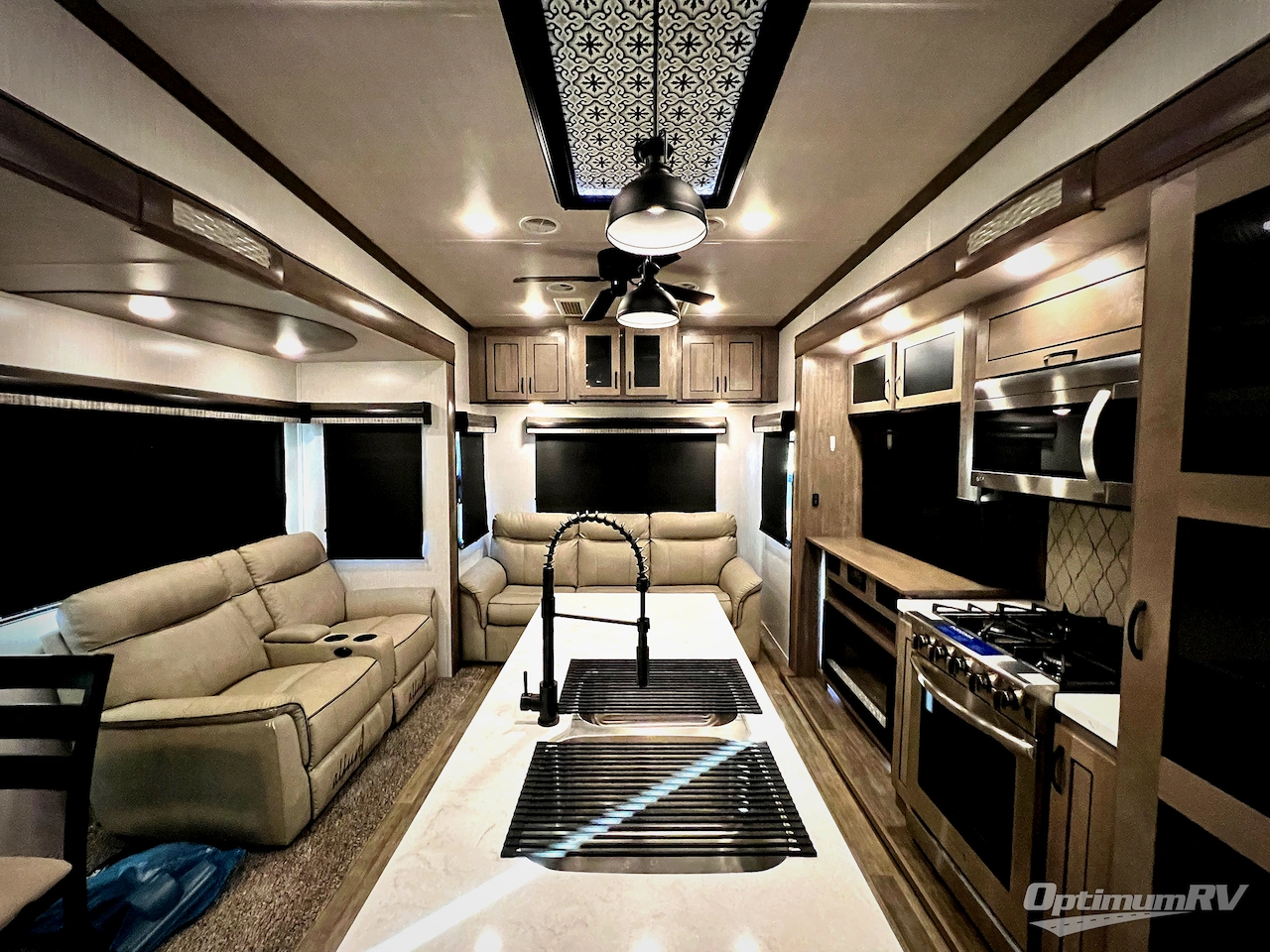 2021 Forest River Cedar Creek 377BH Photo 5