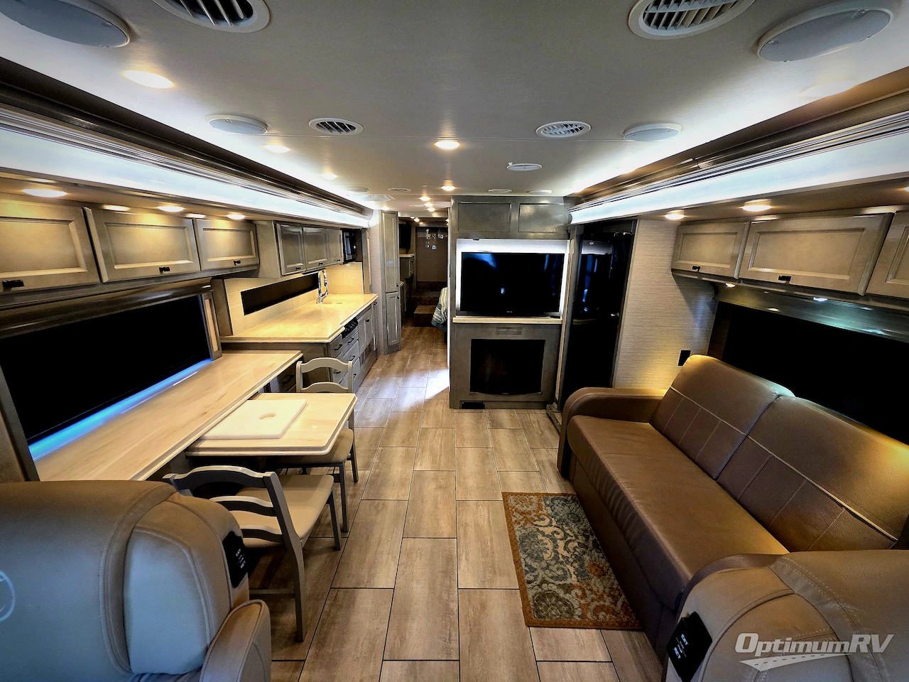 2020 Tiffin Allegro Breeze 33 BR Photo 4