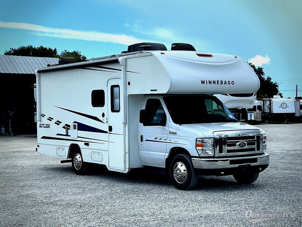 2019 Winnebago Outlook 22C Photo 1