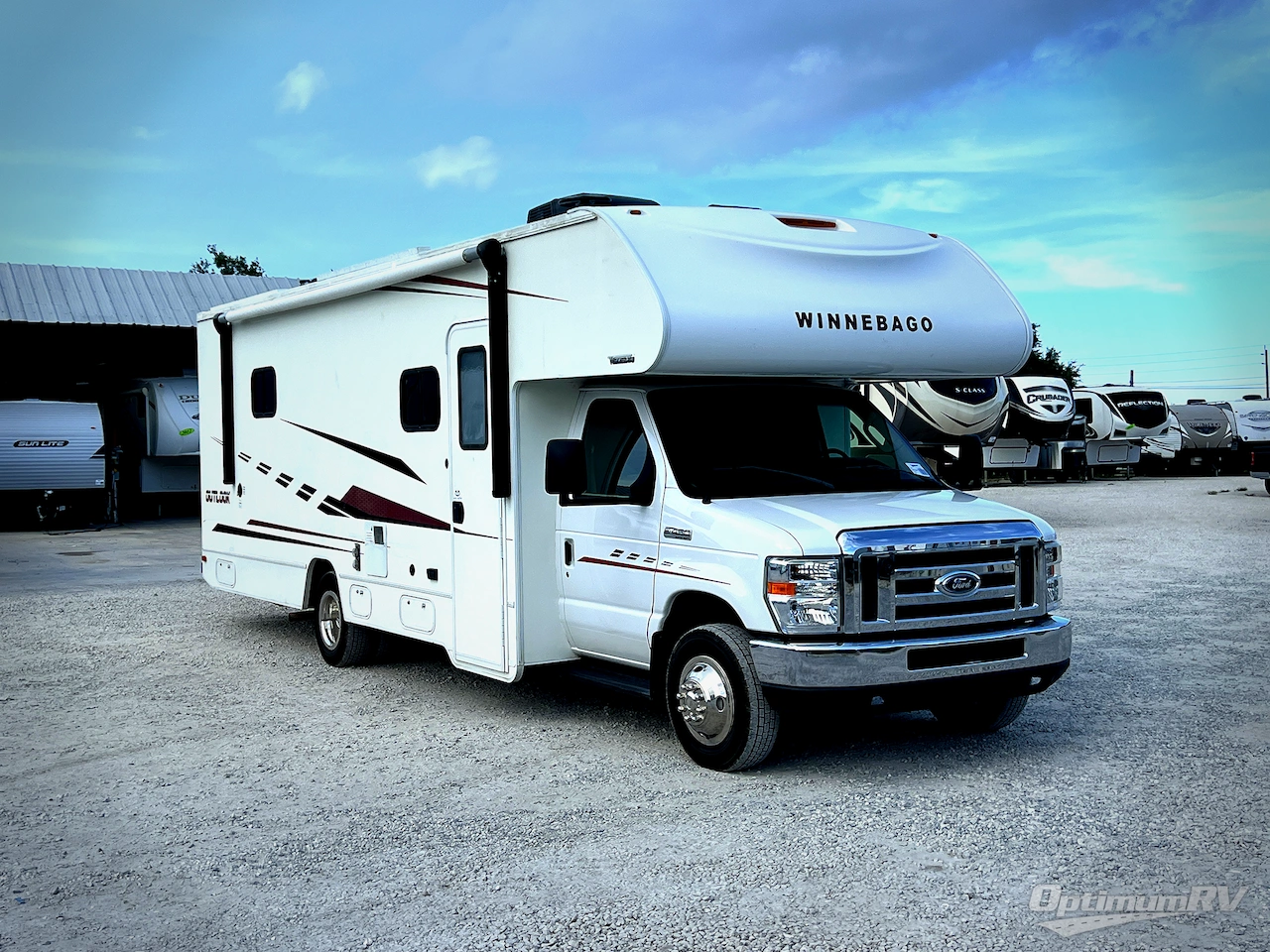 2019 Winnebago Outlook 27D Photo 1
