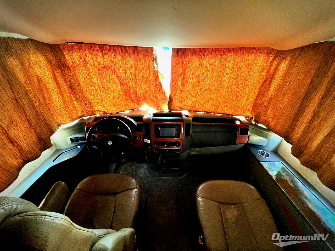 2010 Winnebago Via 25T Photo 6