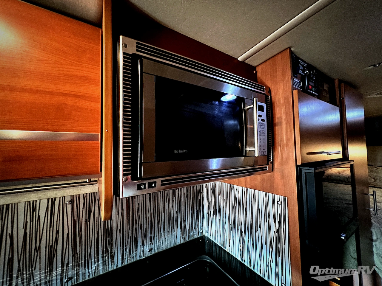 2010 Winnebago Via 25T Photo 10