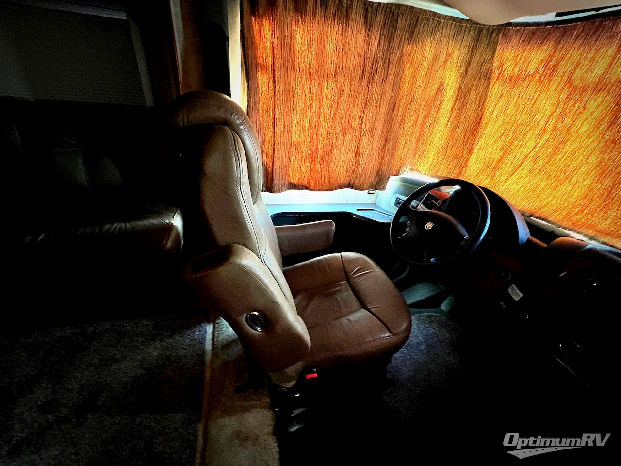 2010 Winnebago Via 25T Photo 7