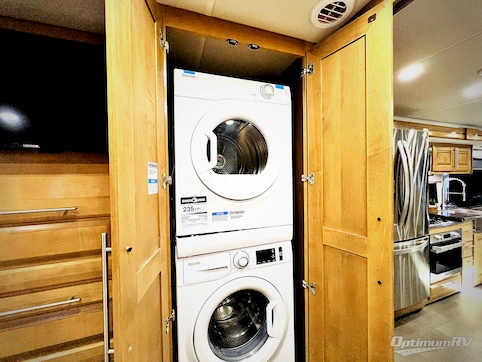 2023 Forest River Georgetown 7 Series 32J7 RV Photo 4