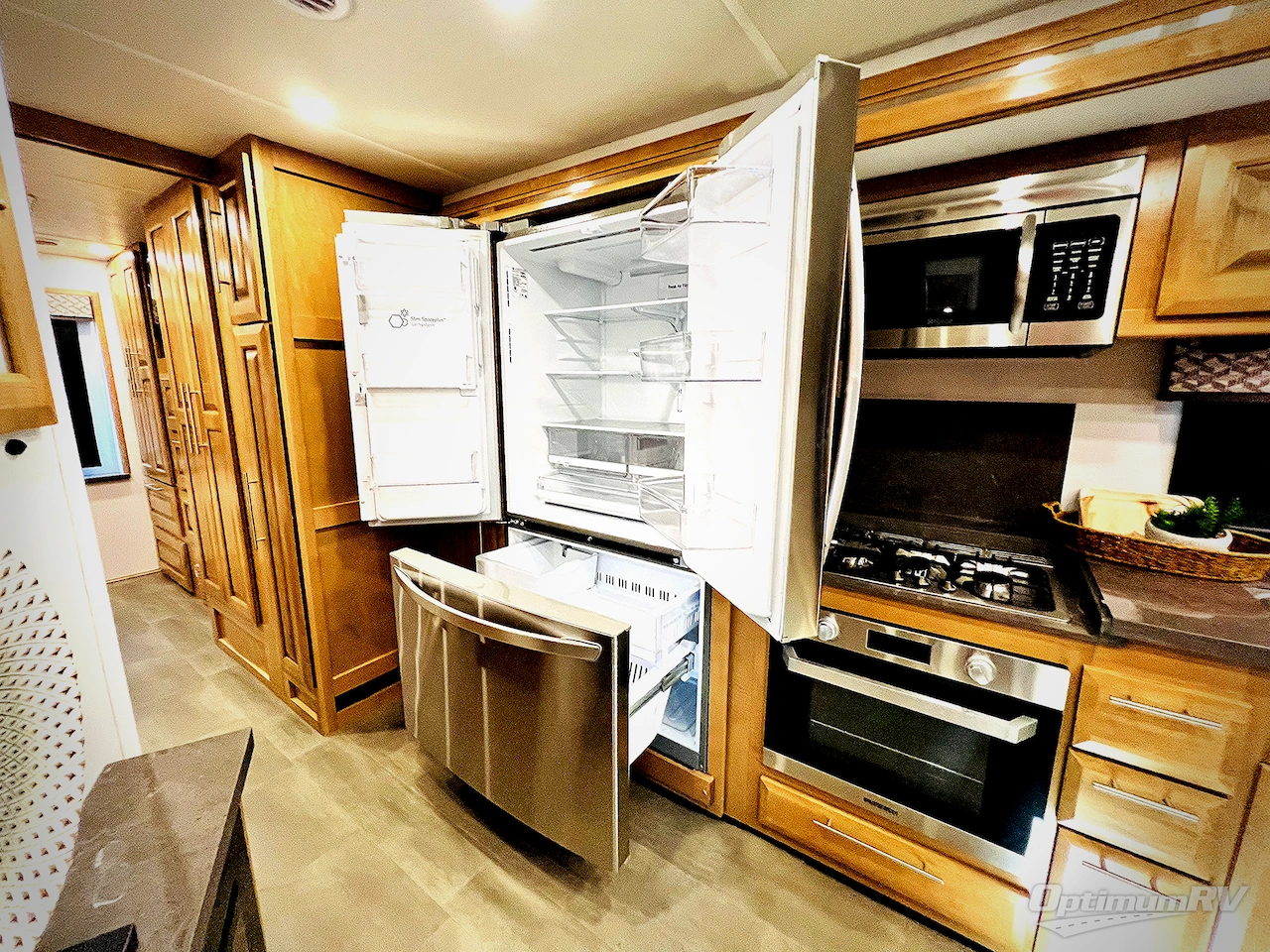 2023 Forest River Georgetown 7 Series 32J7 Photo 19