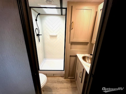 2024 Forest River Salem Hemisphere Hyper-Lyte 27RKHL RV Photo 4