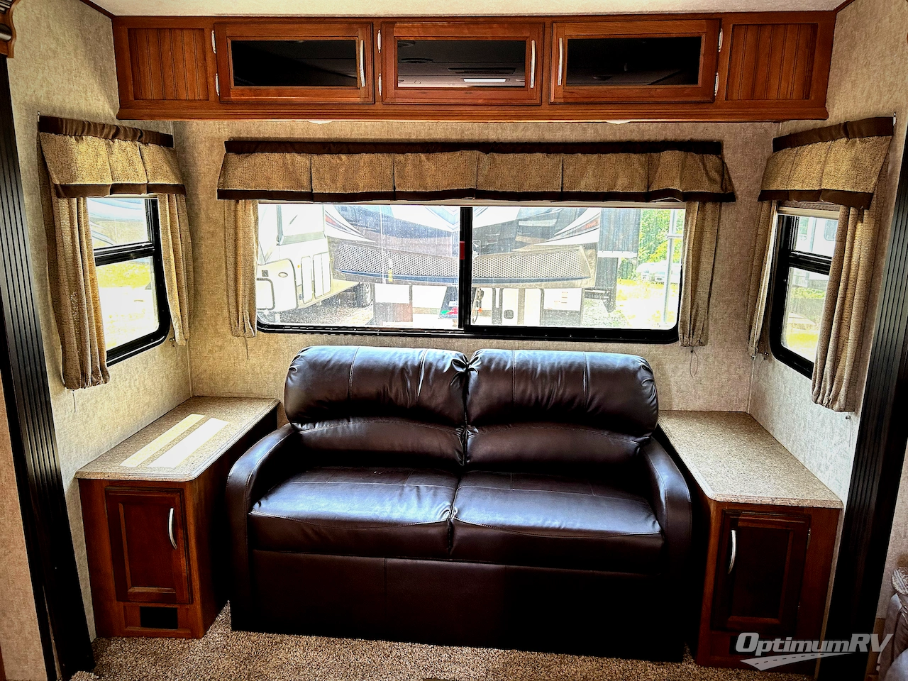 2017 Prime Time Crusader LITE 29RS Photo 8