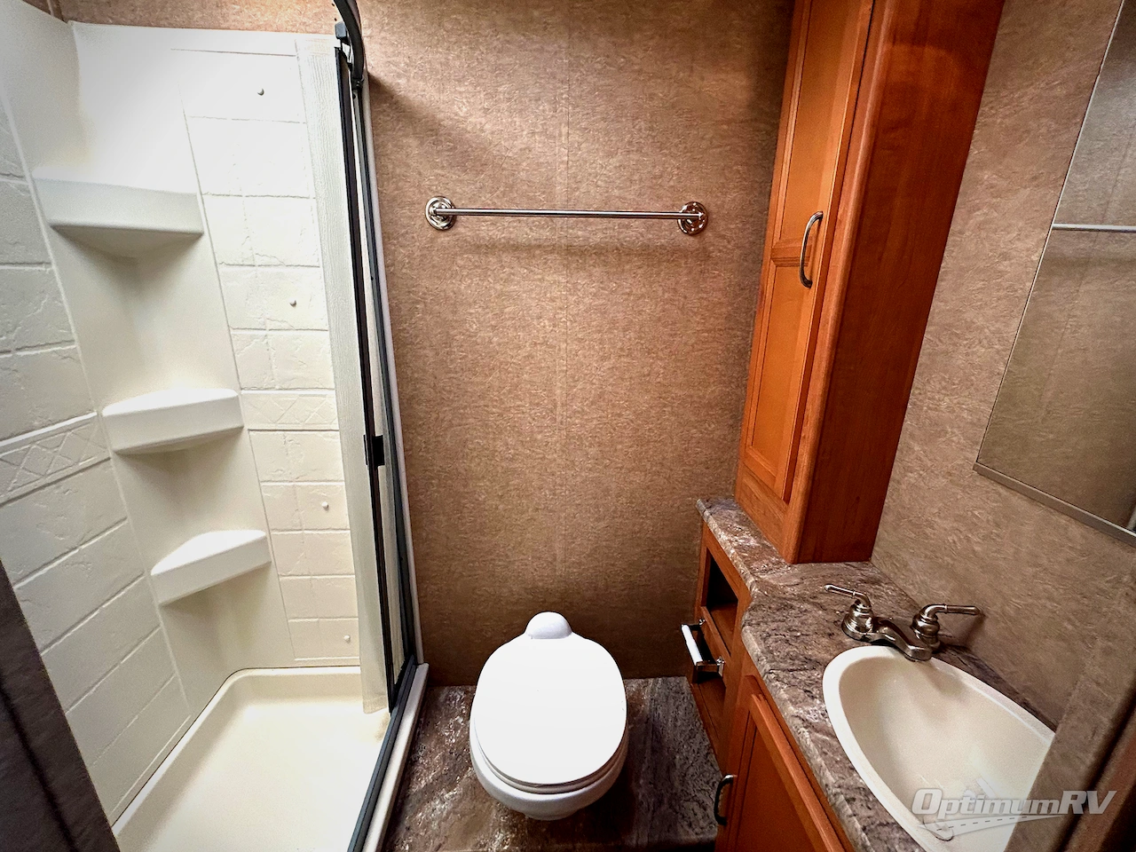 2014 Coachmen Pursuit 27 KB Photo 13