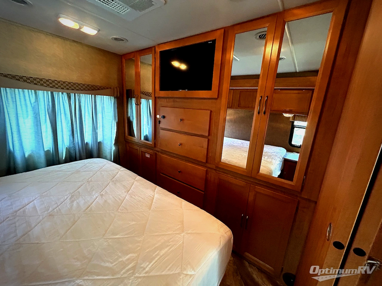 2014 Coachmen Pursuit 27 KB Photo 17