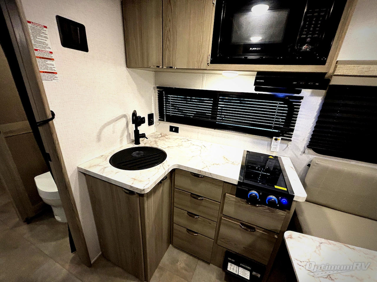 2024 Forest River Wildwood FSX 169RSK Photo 8