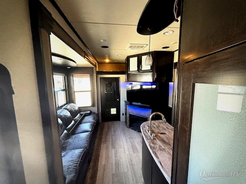 2016 Grand Design Momentum M-Class 388M RV Photo 2