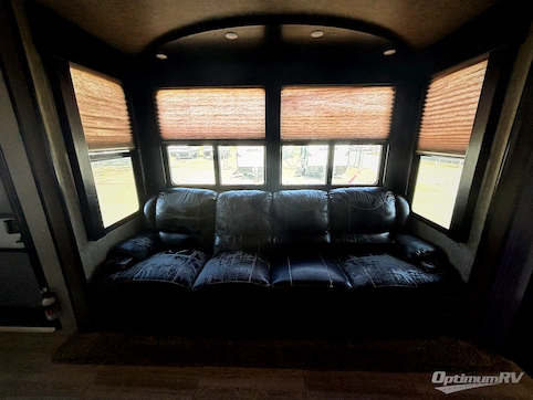 2016 Grand Design Momentum M-Class 388M RV Photo 3