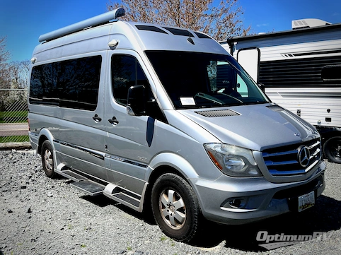 Used 2014 Roadtrek Agile SS Featured Photo
