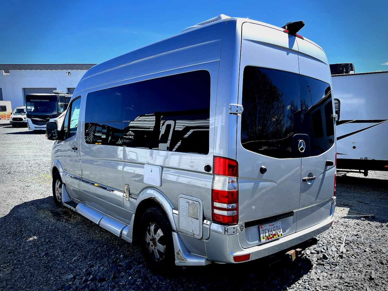 2014 Roadtrek Agile SS Photo 3