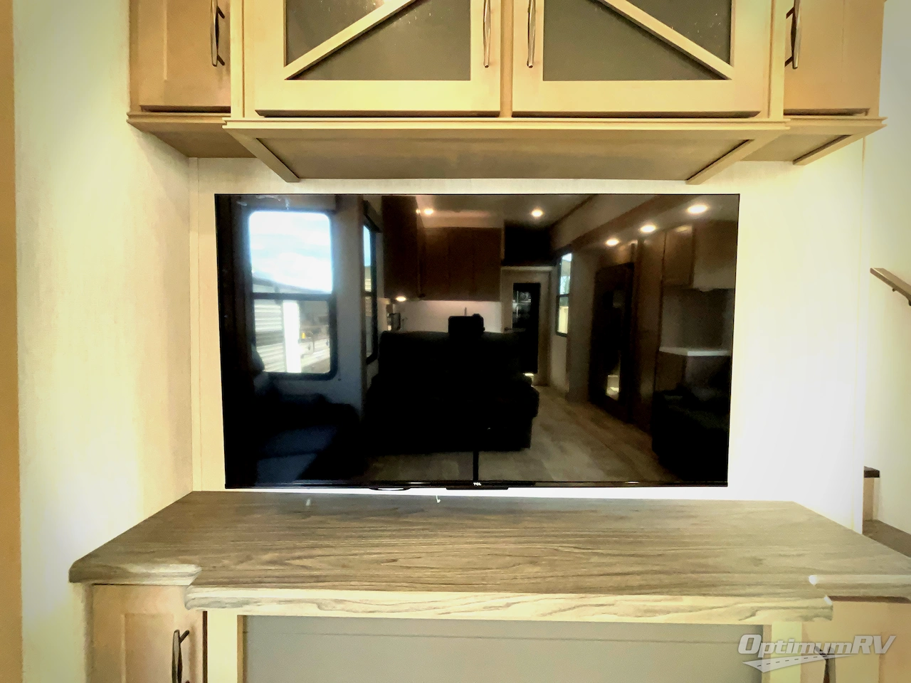 2024 Grand Design Momentum G-Class 415G Photo 10