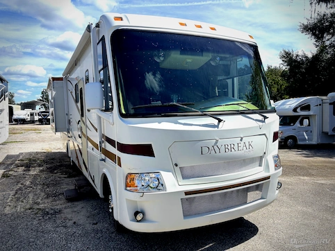Used 2008 Damon Daybreak 3276 Featured Photo